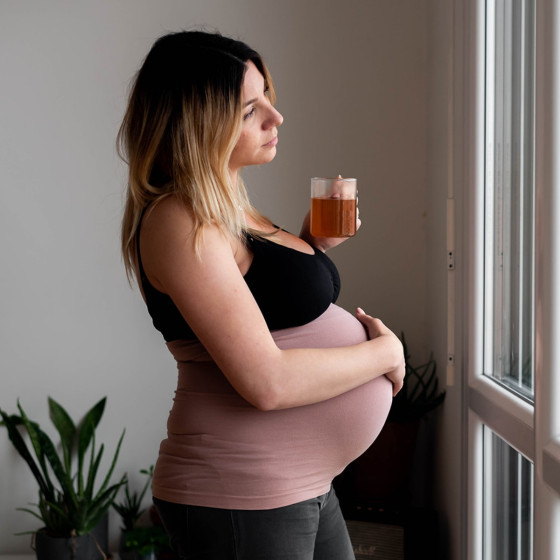 Mama Hangs - Bandeau From Bump to Baby - Bandeau 2 en 1 de grossesse et de peau-à-peau Mama Hangs