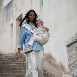 Mama Hangs - Carry & Walk Jacquard - Pastel Flowers