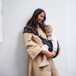 Mama Hangs - Carry & Walk Jacquard - Black Leopard