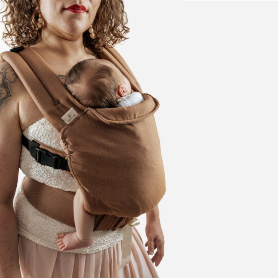 Guizy Brun Sarrasin - Porte-bébé physiologique dès la naissance