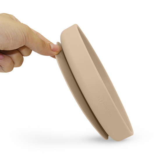Petite&Mars - Take&Match - Assiette ronde en silicone avec ventouse Petite & Mars