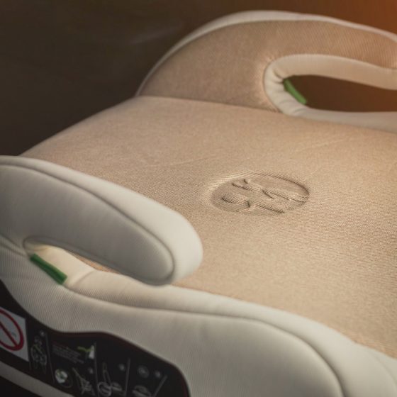 Petite&Mars - Booster Optimus Pro i-Size 125–150 cm - Rehausseur pour voiture