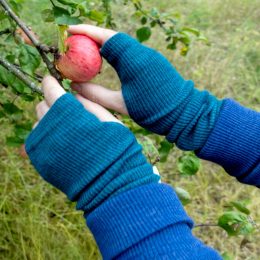 MaM ManyMonths Natural Woollies Long Fingerless Mittens - SeaBreez Teal