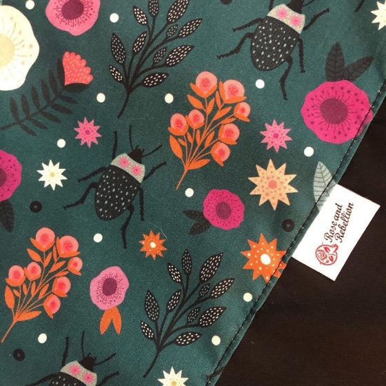 Rose And Rebellion XL - porte-enfant le plus grand du marché Rose and Rebellion