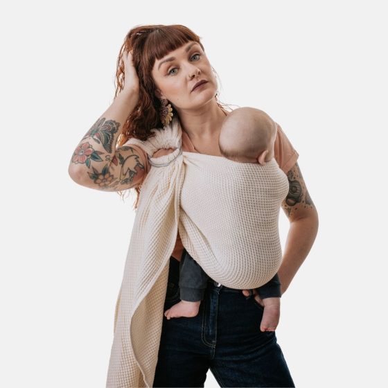 Naturioù Ring Sling Gaufré Écru - écharpe de portage sans noeud