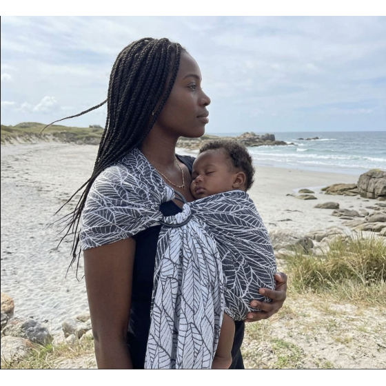 Naturioù Ring Sling Millefeuilles Noir - écharpe de portage sans noeud