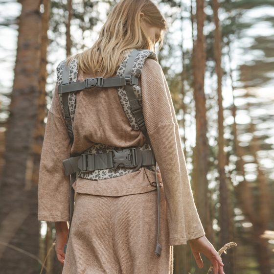 Love and Carry ONE - baby-carrier physiological