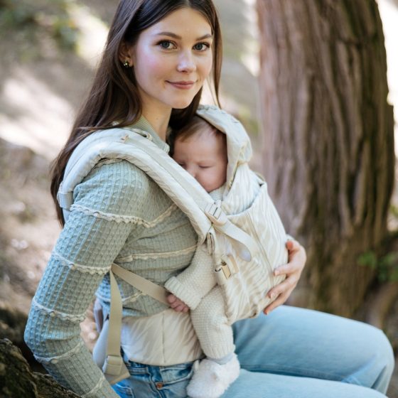 Love and Carry ONE - Porte-bébé physiologique