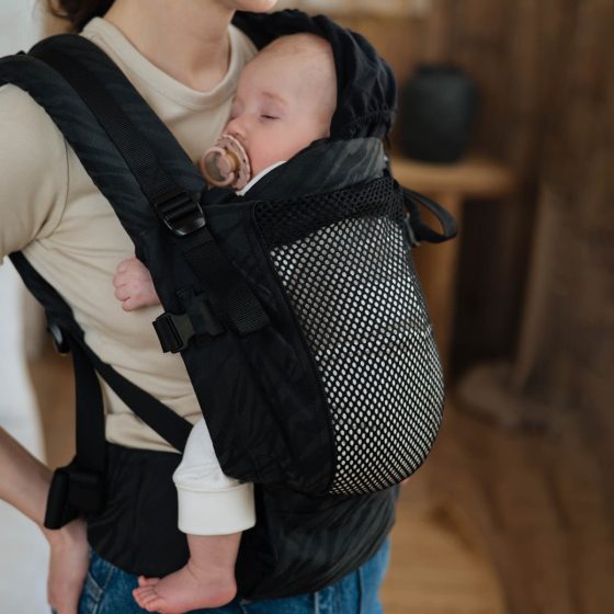Love and Carry ONE - baby-carrier physiological
