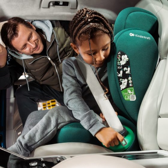 KinderKraft JUNIOR FIX 2 PLUS i-Size Car seat 100 - 150 cm