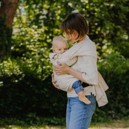 Fidella FlyClick Toddler - Halfbuckle Baby Carrier - Seashell Sand