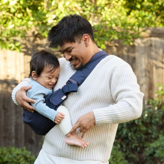 Ergobaby Upsie Sling - Porte-bébé Ergonomique Ergobaby