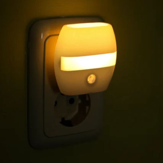 Alecto Veilleuse LED automatique Alecto