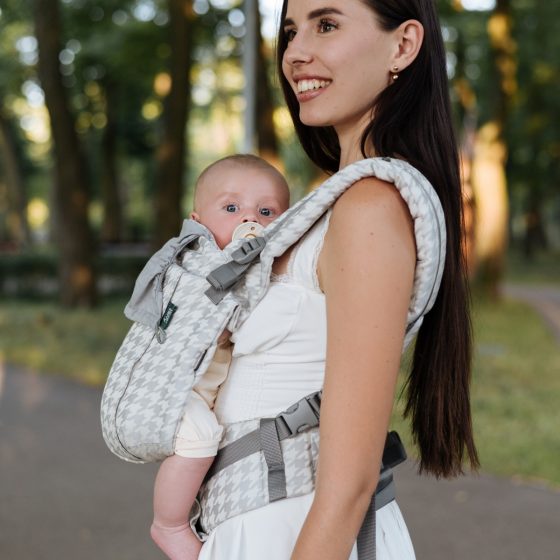 Love and Carry ONE EVO Grace - Porte-bébé physiologique Love and Carry