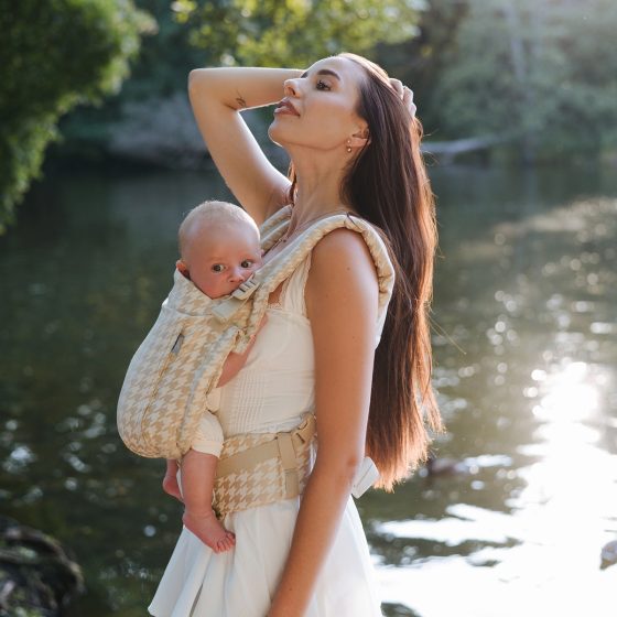 Love and Carry ONE EVO Sherwood - Newborn ergonomic baby carrier Love and Carry