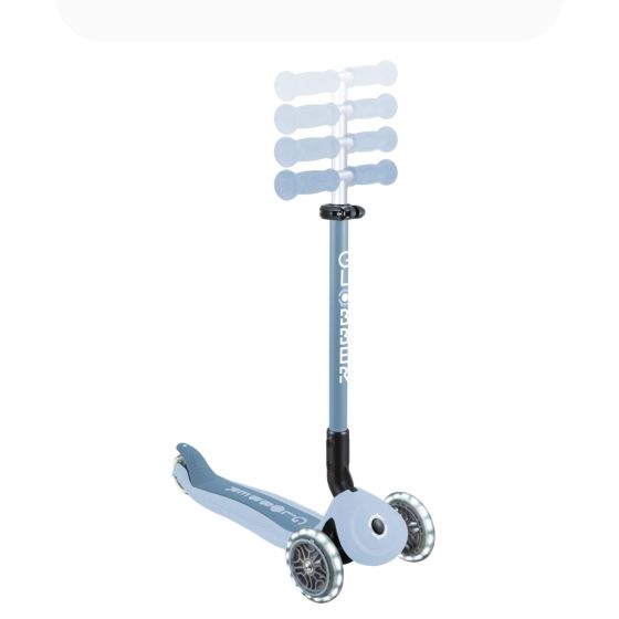 Globber Trottinette évolutive Go Up Active Lights Essential Globber