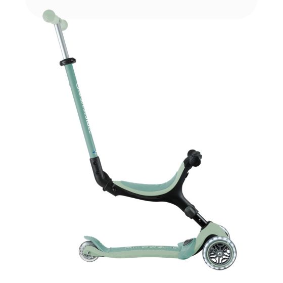 Globber Trottinette évolutive Go Up Active Lights Essential Globber