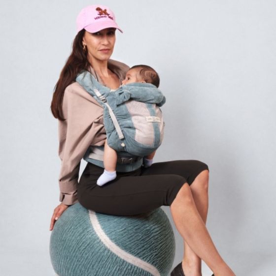 Love Radius PhysioCarrier 2 porte-bébé physiologique Love Radius