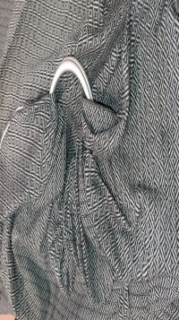 Plis déployables du ring sling Storchenwiege