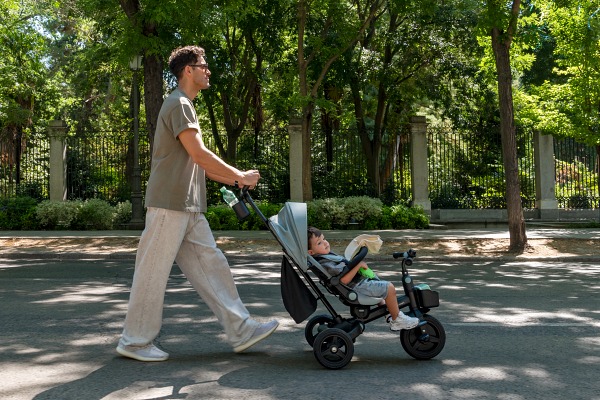 KinderKraft AVEO 2 Plus Tricycle Evolutif Enfant 6 en1