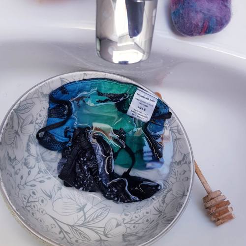 comment laver un masque de protection en tissu lennylamb