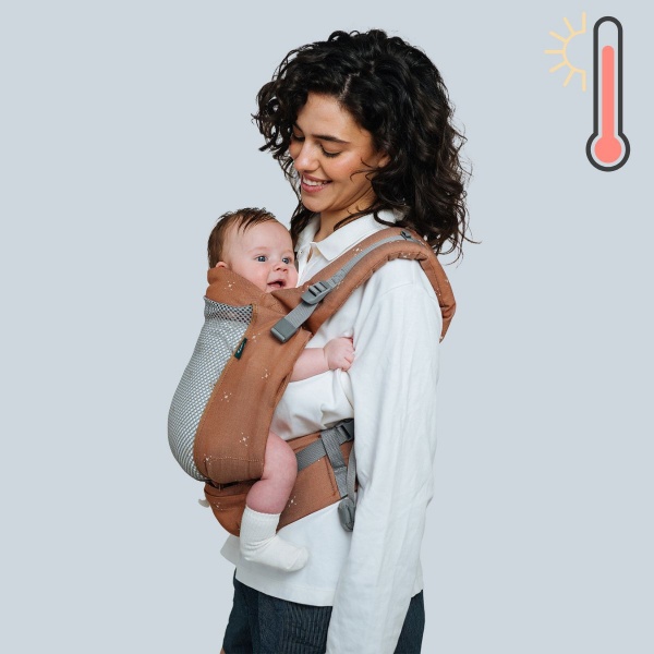 Porte-bébé physiologique One Evo avec tablier ouvert