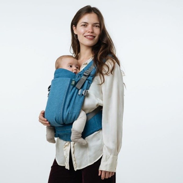 Love & Carry ONE baby carrier Denim