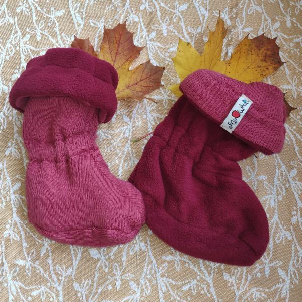 Earth red winter booties
