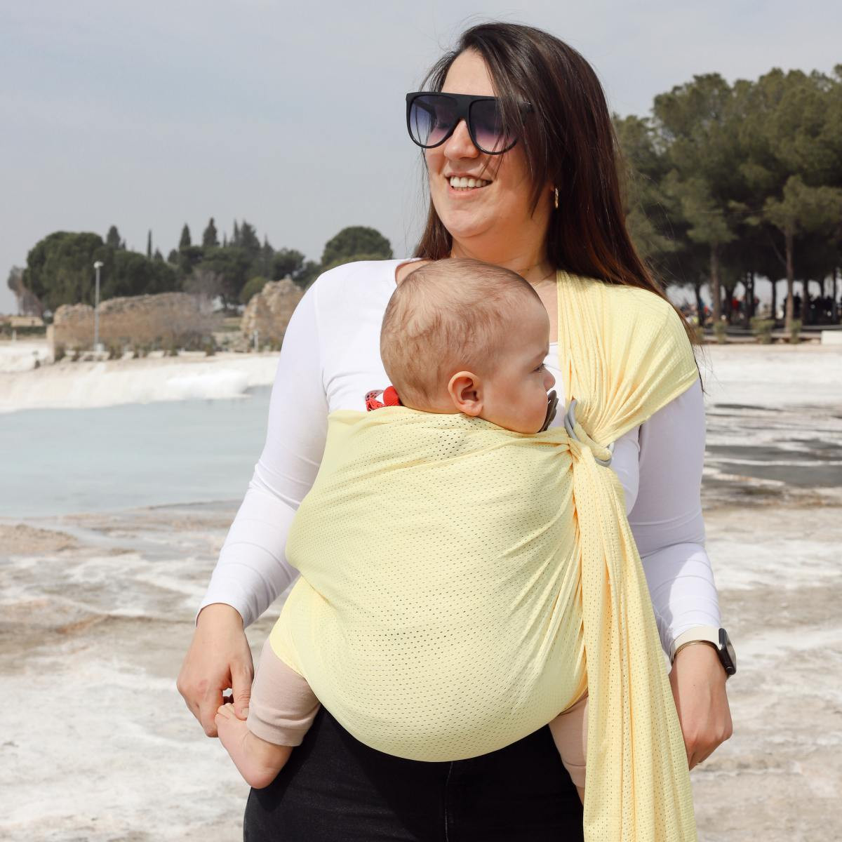 Naturiou R'Sling Jaune Pastel Position Physiologique