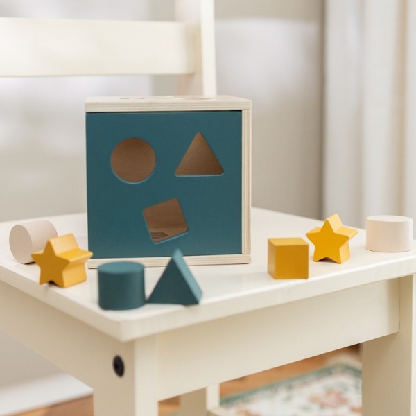 Petite&Mars - Boîte à formes en bois Gravity - Wood of Mars