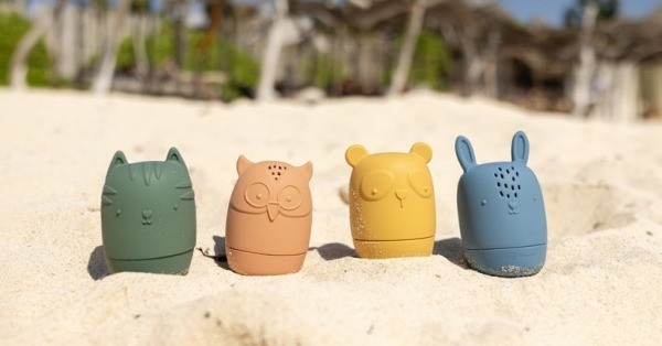 set de jouets de bain AMIGOS comprend 4 adorables animaux