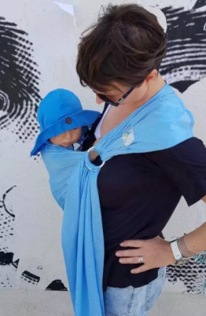 Sling eau Sukkiri bleu ciel